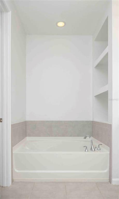 Building Photo - 11737 Brookside Dr