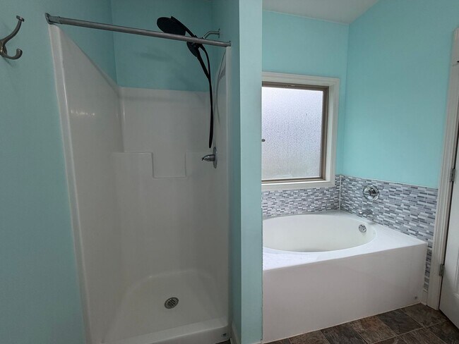 Building Photo - Nice 3/2 House with Bonus in Shannon- $2,850