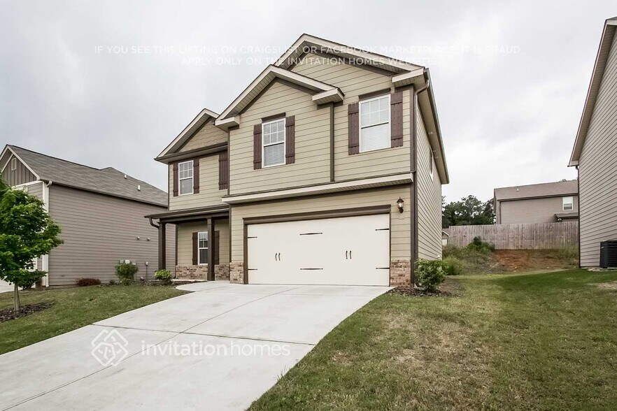 Building Photo - 384 Easley Dr SE