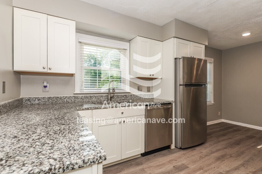 Building Photo - 1357 Philadelphia Dr