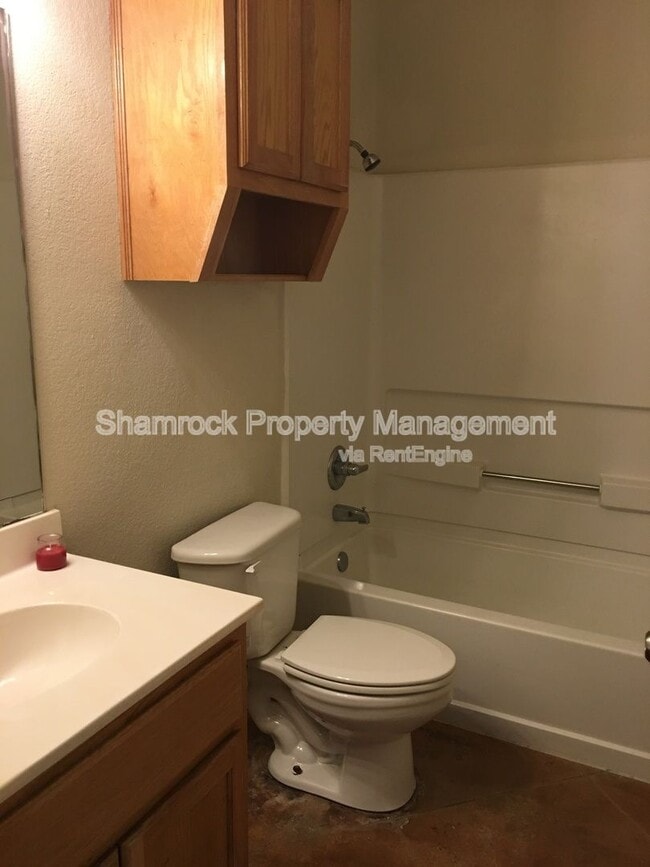 Building Photo - 3013 Palomino Trail