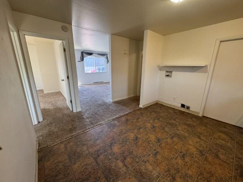 Building Photo - 4041 Goodell Ln