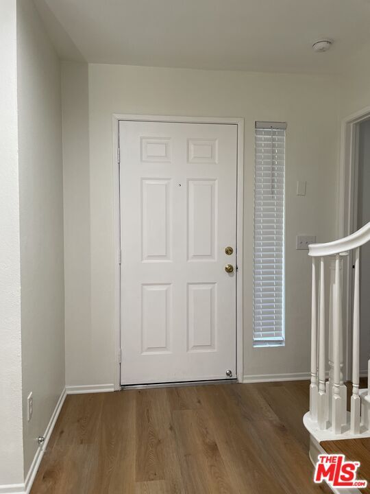 Building Photo - 121 Cancion Way