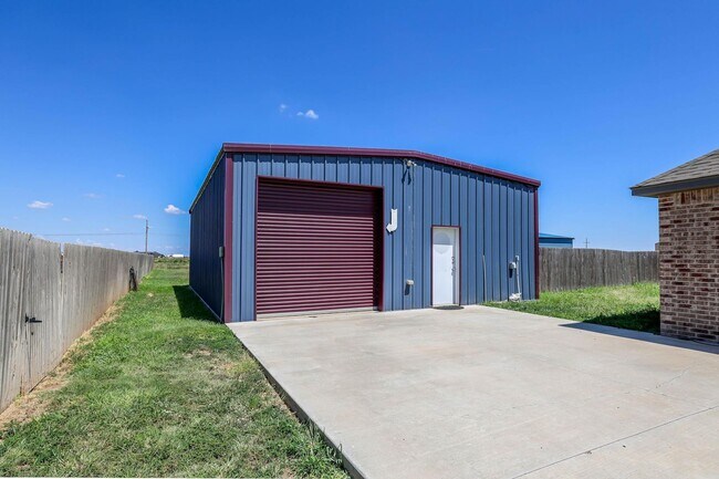 Building Photo - For Lease