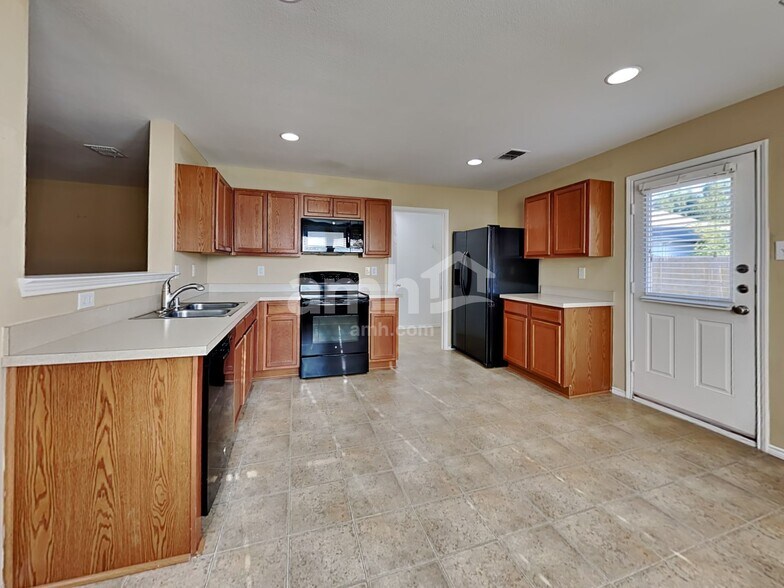 Building Photo - 1809 Trego Dr