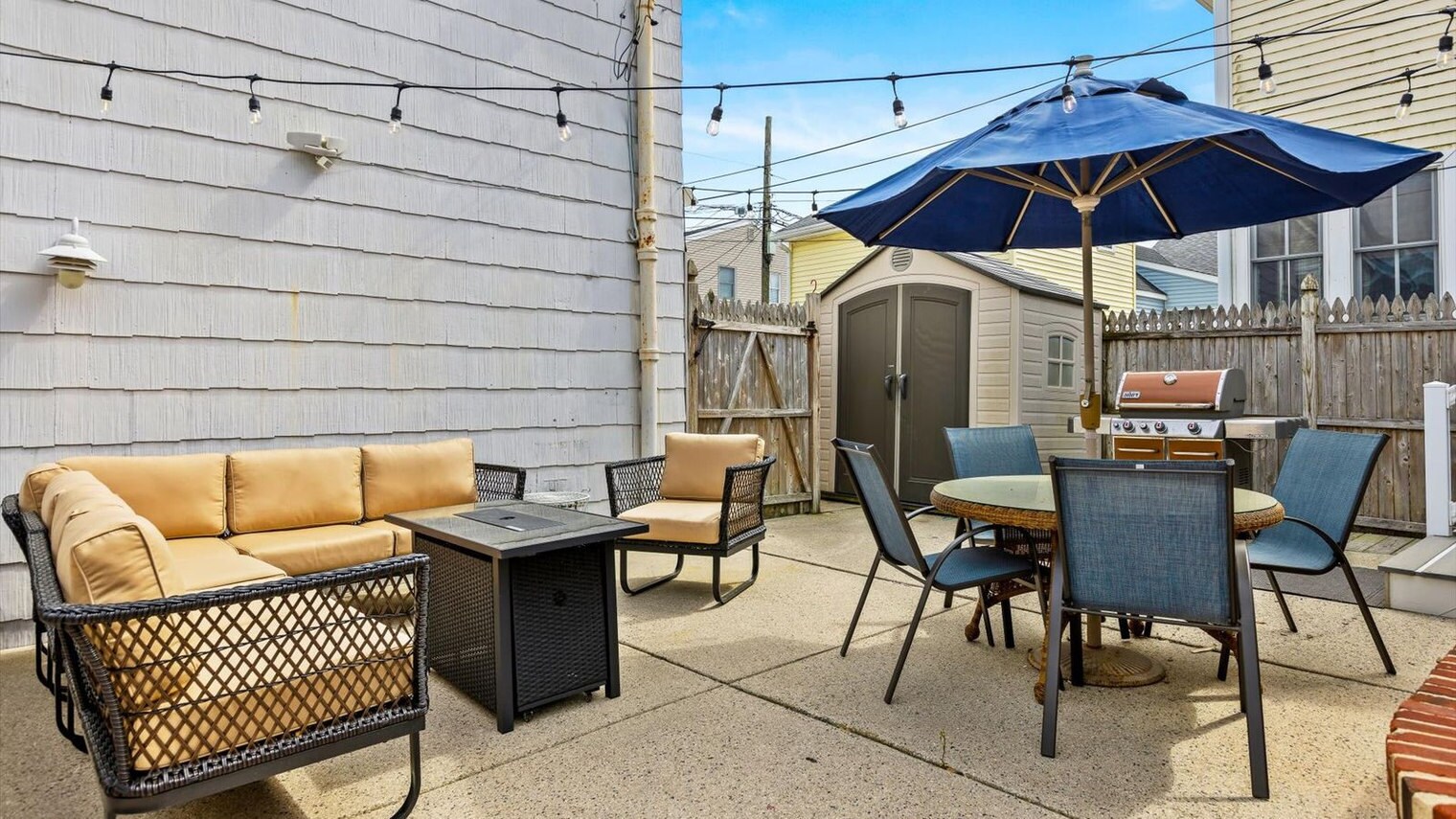 Building Photo - 111 West Ave