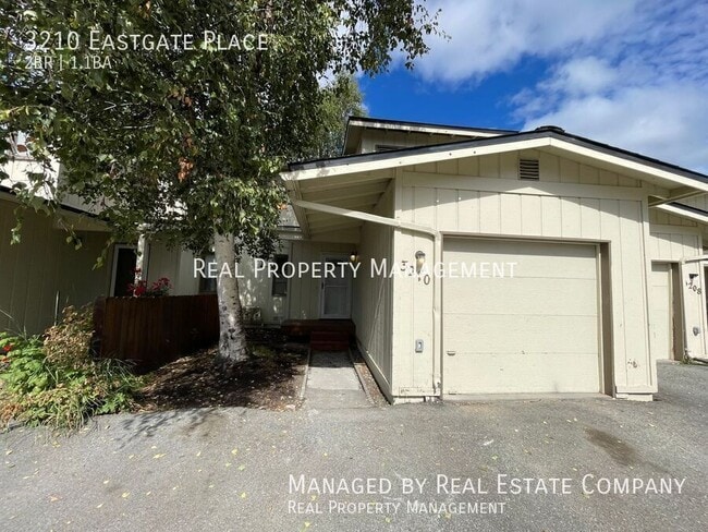 Primary Photo - 3210 Eastgate Pl