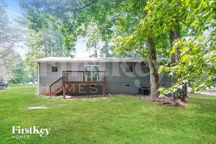 Building Photo - 4222 Anneewakee Rd