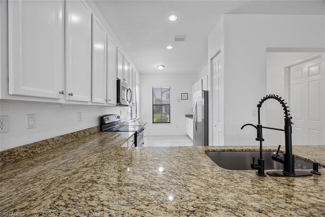 Building Photo - 5360 Brin Way