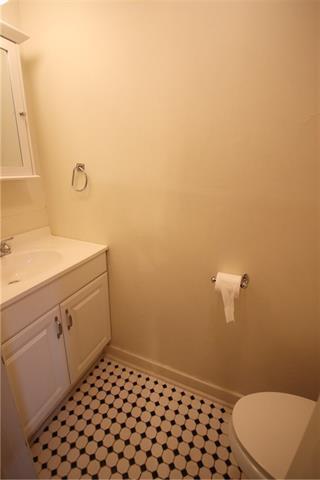 Building Photo - 1620 Prytania St