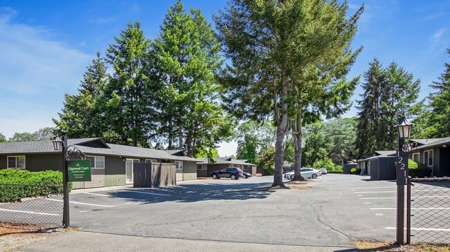 Building Photo - Edgewood Apartments