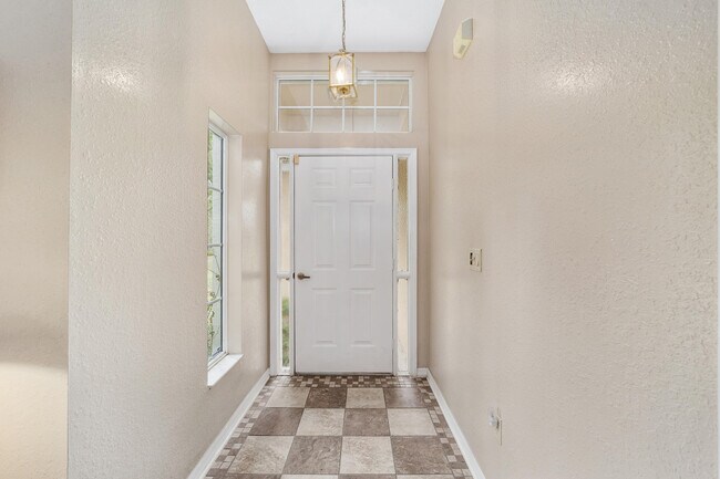 Building Photo - 13371 US-27