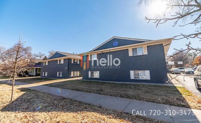 Building Photo - 828 12th St