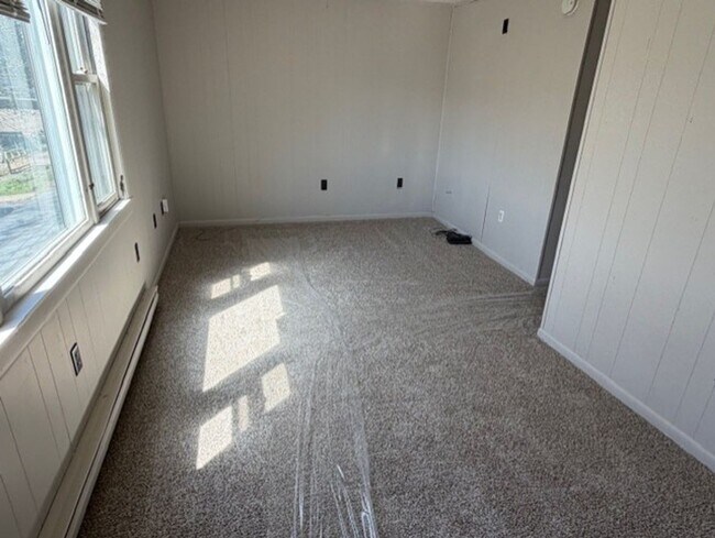 Building Photo - 2144 S 2nd St