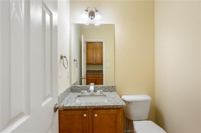 Building Photo - 4677 Liberty Square Dr