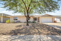 Building Photo - 9847 W Wrangler Dr
