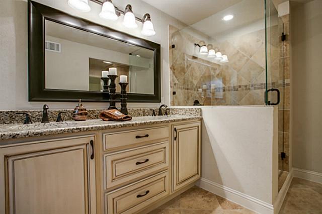 Building Photo - 6951 Stefani Dr