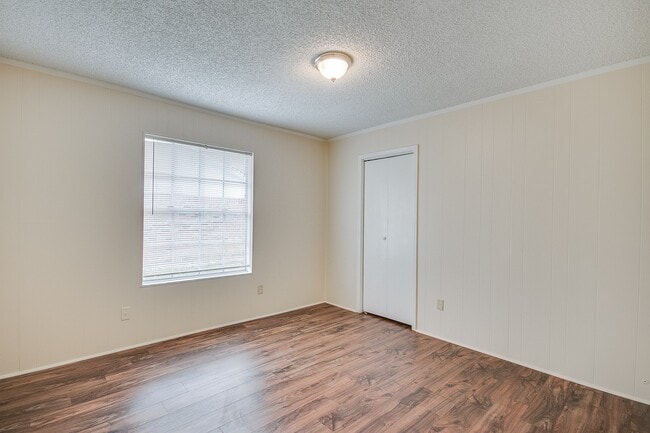Building Photo - 3809 Wood Sorrel Dr