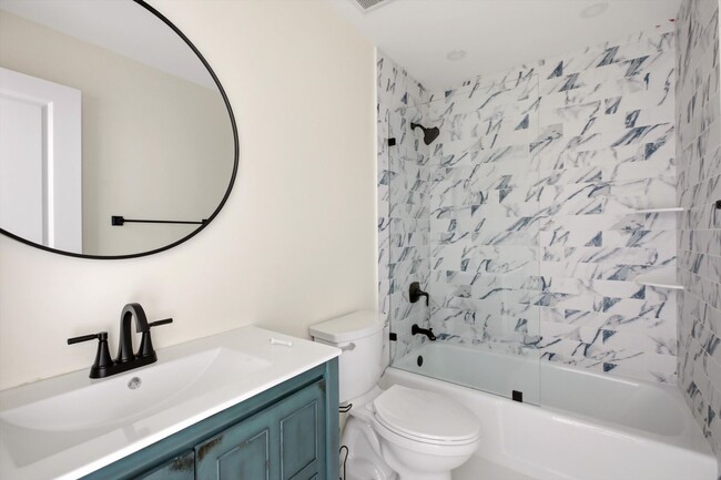 Building Photo - 412 Southwind Dr