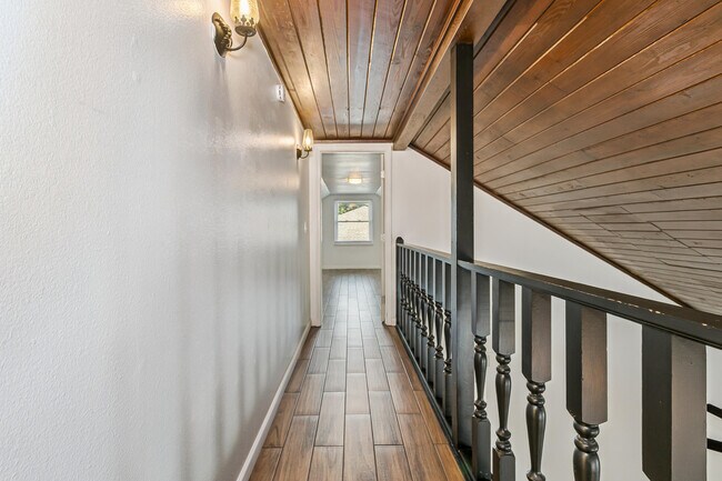 Building Photo - 470 Brian Cir