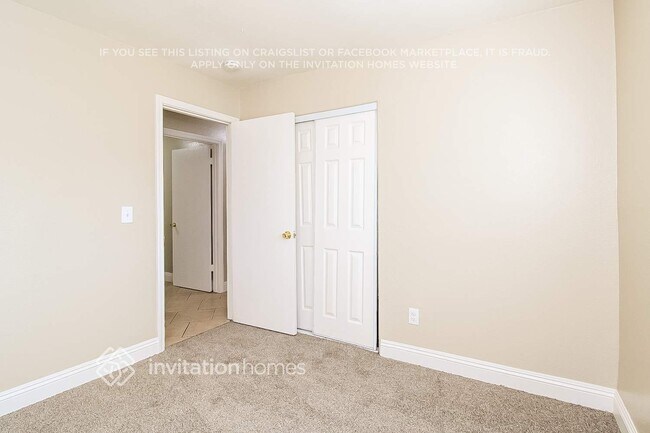 Building Photo - 4430 Bollenbacher Ave