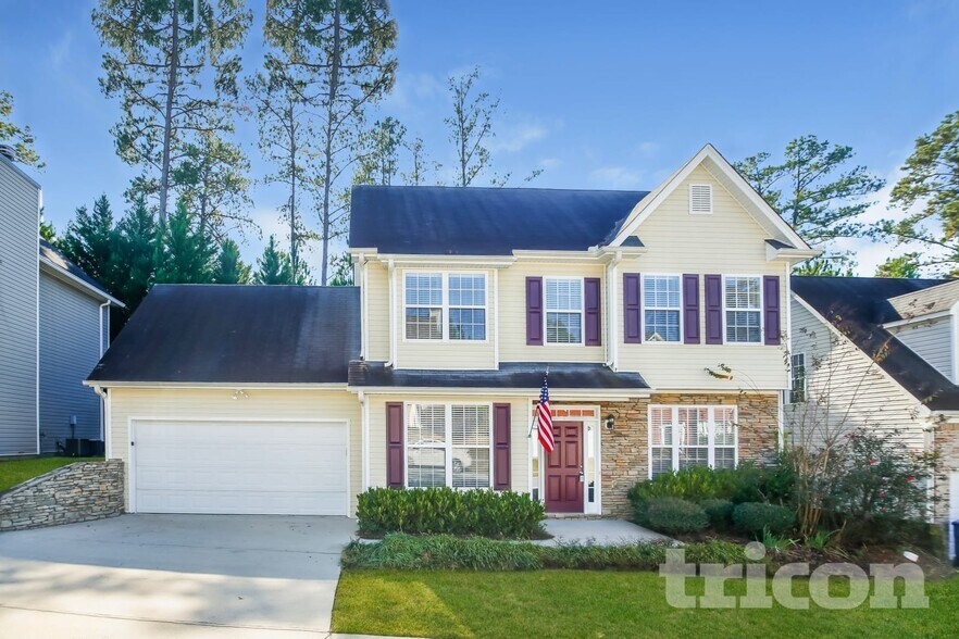 Building Photo - 121 Omega Ct