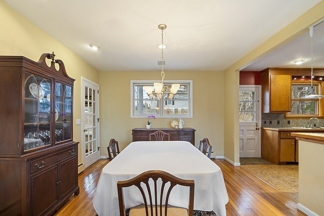 Building Photo - 71 Bemis Rd