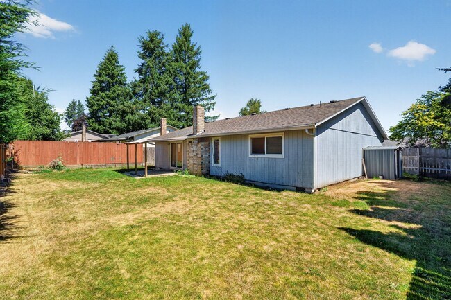 Building Photo - 3 Bedroom Ranch