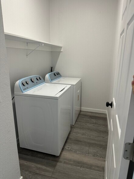 Building Photo - 16049 S Yava Rd