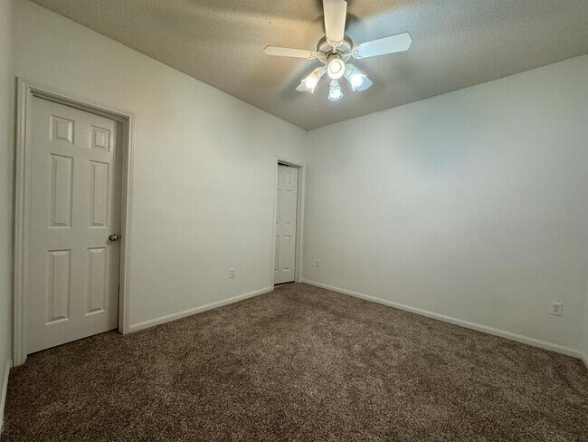 Building Photo - 2200 Classen Blvd