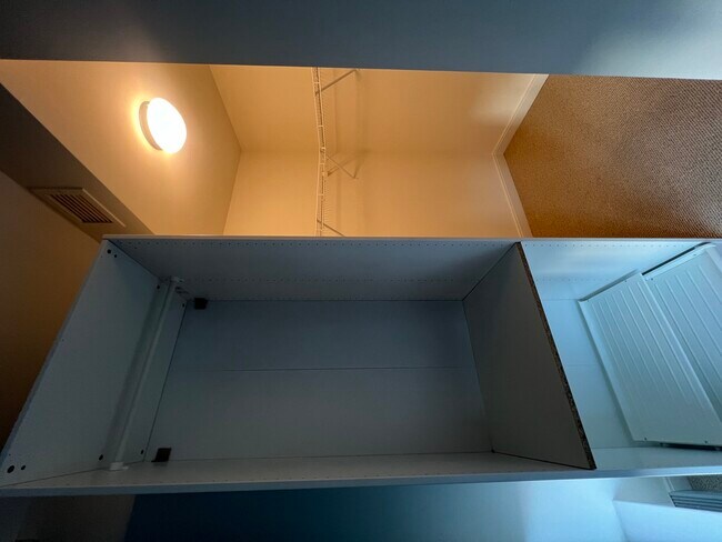 Building Photo - 60 E Monroe St