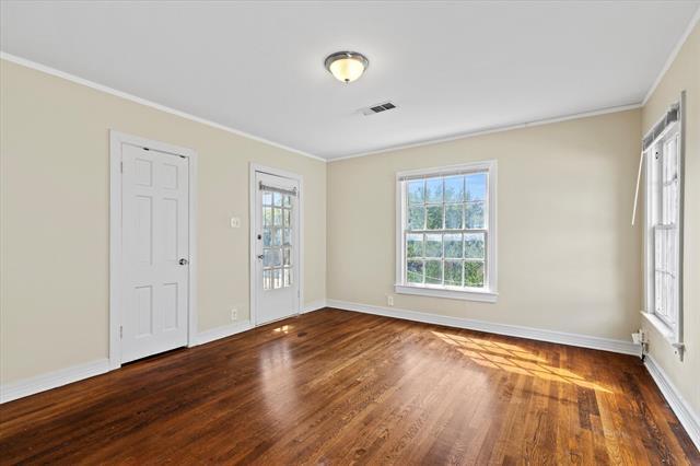 Building Photo - 5927 Lewis St