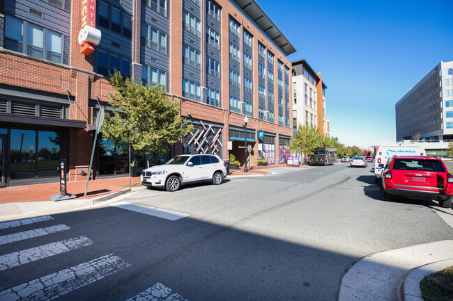 Building Photo - 2900 Main Line Blvd