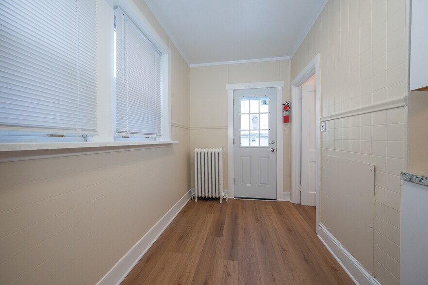 Building Photo - 238 Delmont Ave