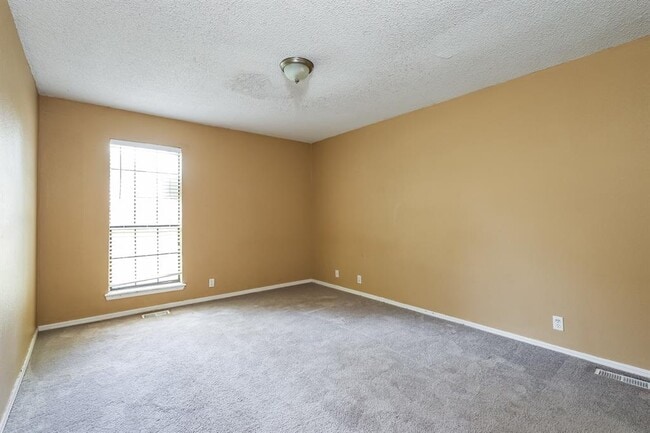 Building Photo - 2705 Pinto Trail