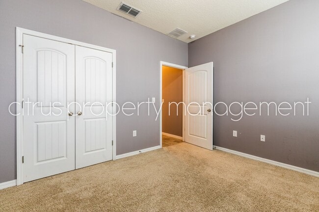 Building Photo - 4/2 Home in Kissimmee