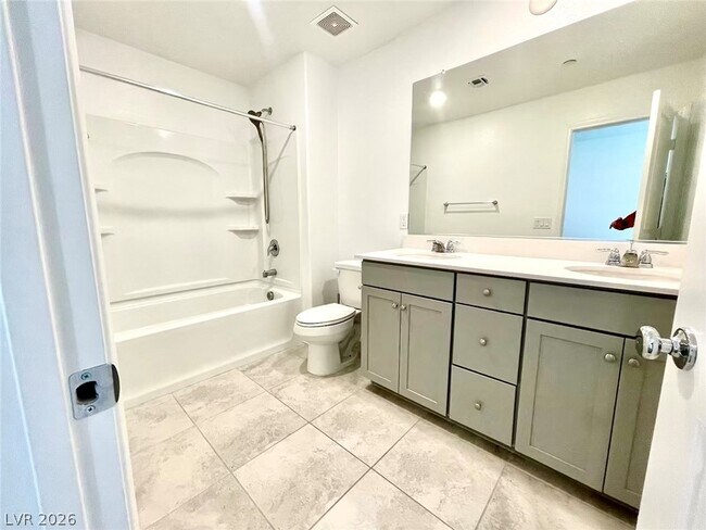 Building Photo - 3250 Palindrome Ave