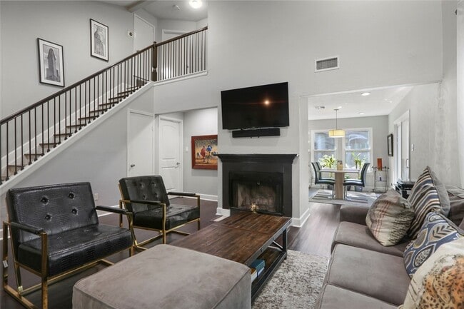 Building Photo - 15 Abbey Brook Pl