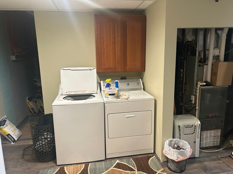 Building Photo - W4730 County Road B