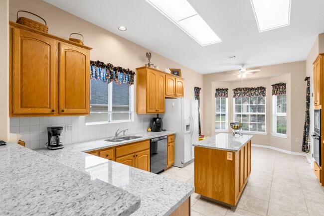 Building Photo - 205 Whispering Wind Dr