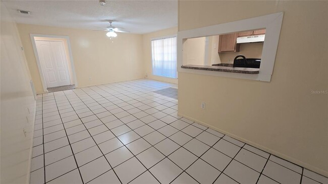 Building Photo - 1715 Bentley Blvd