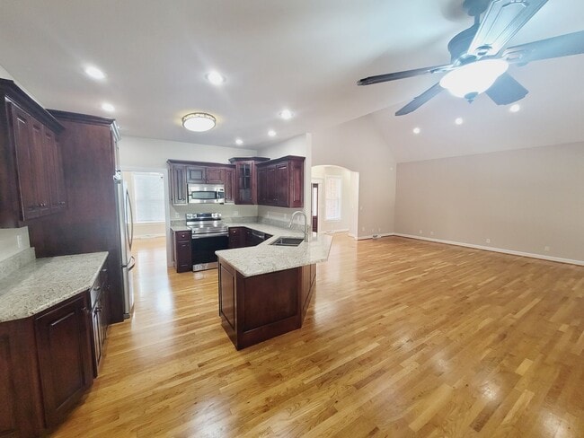 Building Photo - Beautiful Brick Ranch in Campbell County