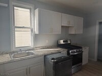 Building Photo - 363 Hoover Ave