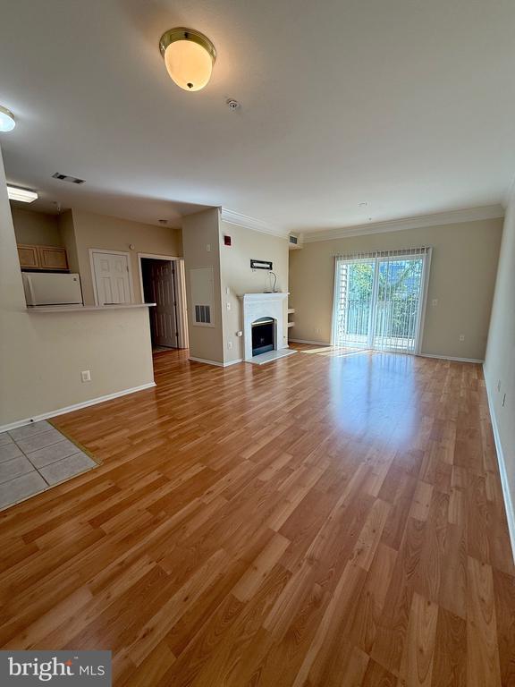 Building Photo - 1601 Spring Gate Dr.