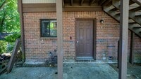 Building Photo - 216 Dixie Dr
