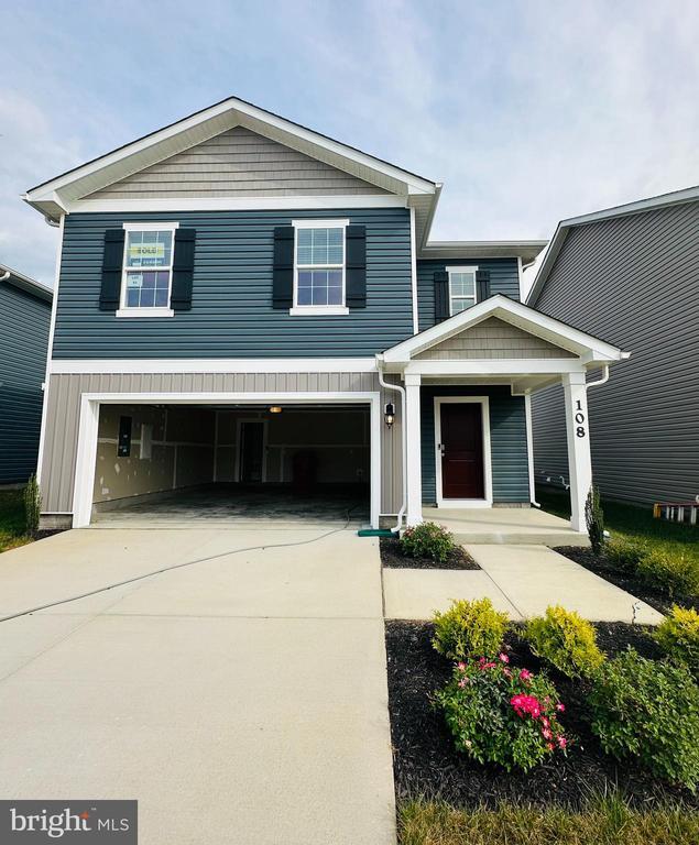 Building Photo - 108 Charing Cross Dr
