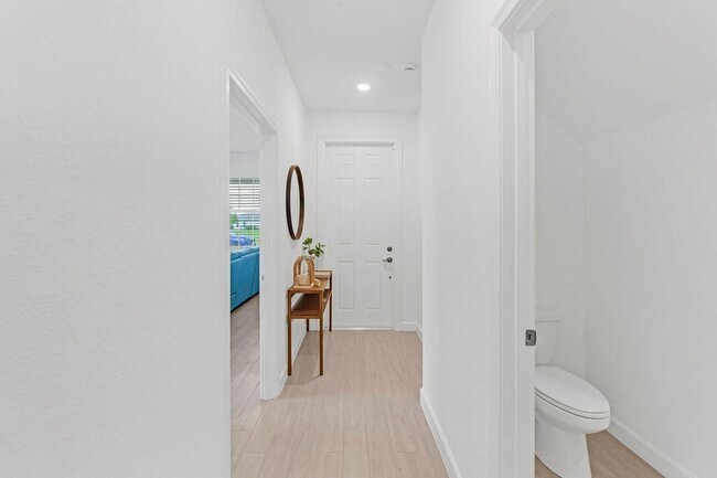 Building Photo - 7609 NW Archerfield Dr