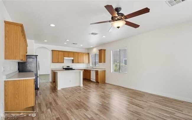 Building Photo - 5433 Overlook Valley St