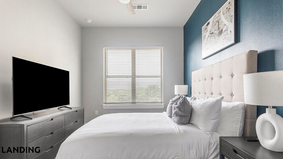 Building Photo - 1900 Airport Commerce Dr