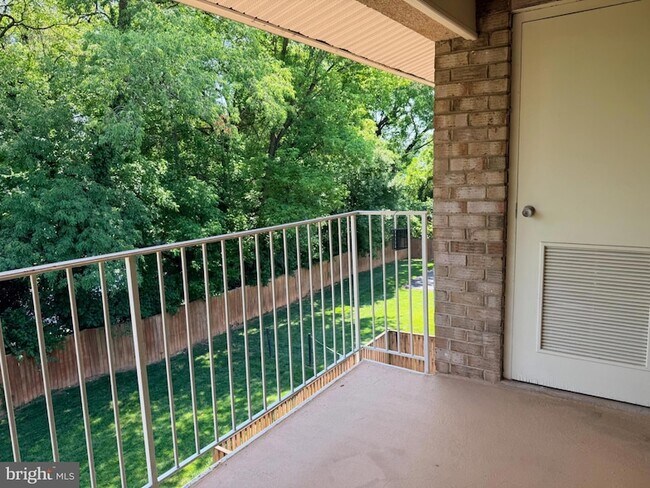 Building Photo - 2839 Kalmia Lee Ct